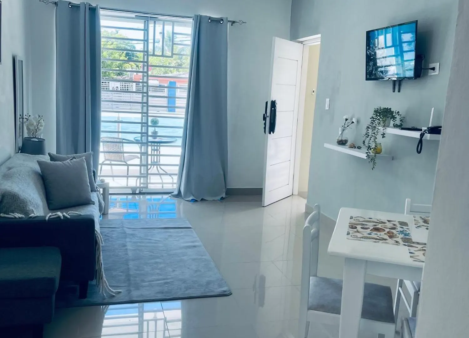 Caribbean Style Pool Walking Distance Free Apartment La Romana